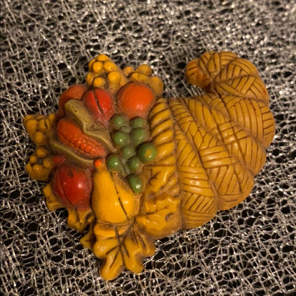 Vintage Hallmark Cornucopia Brooch